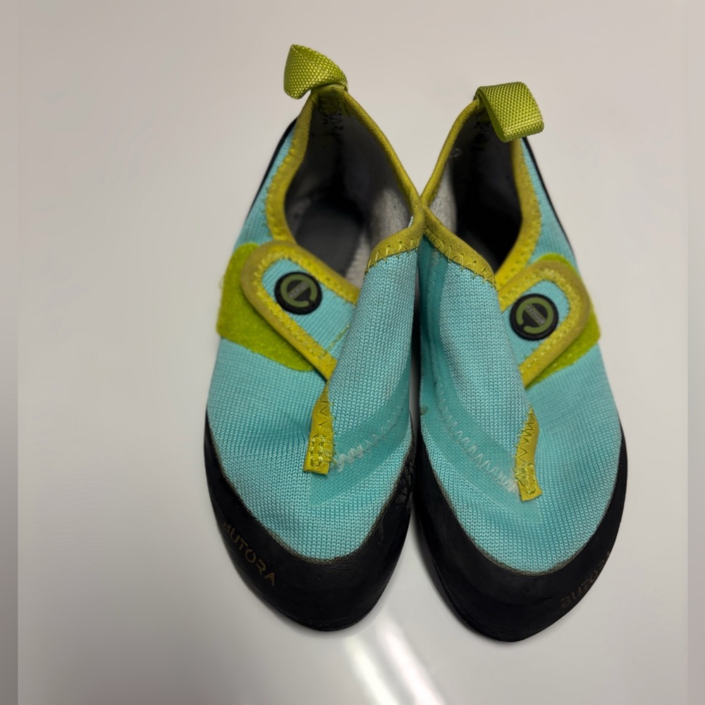 Butora Kids Rock Climbing Shoes